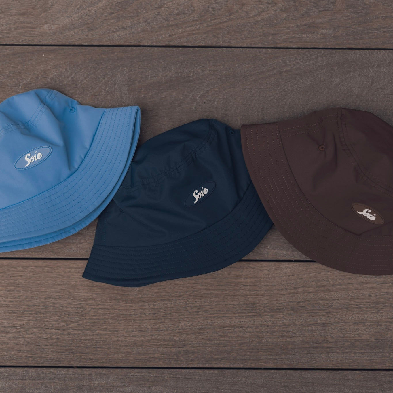 Waterproof Satin-Lined Bucket Hat - Spring Drop